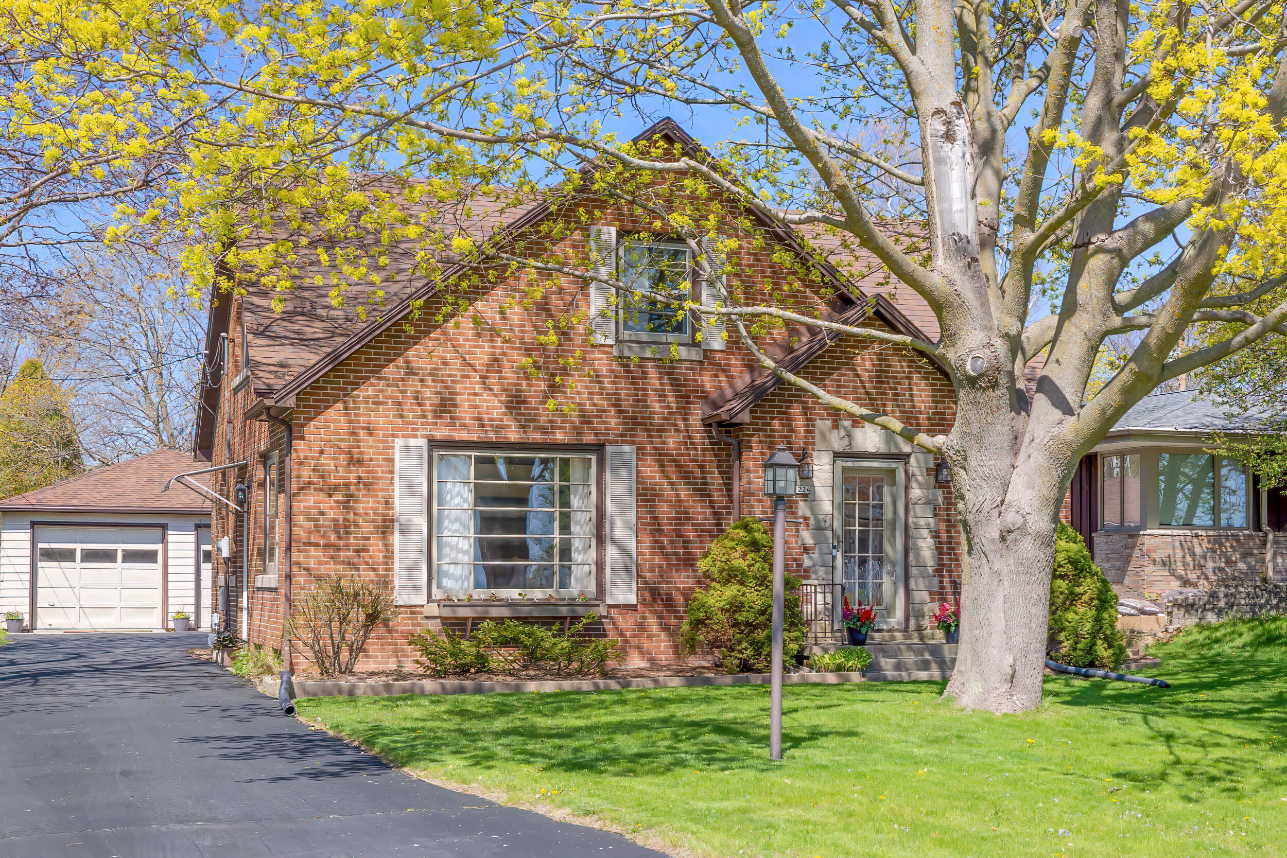 Sheboygan Home For Sale | 3224 N 6th St | Pleasant View Realty