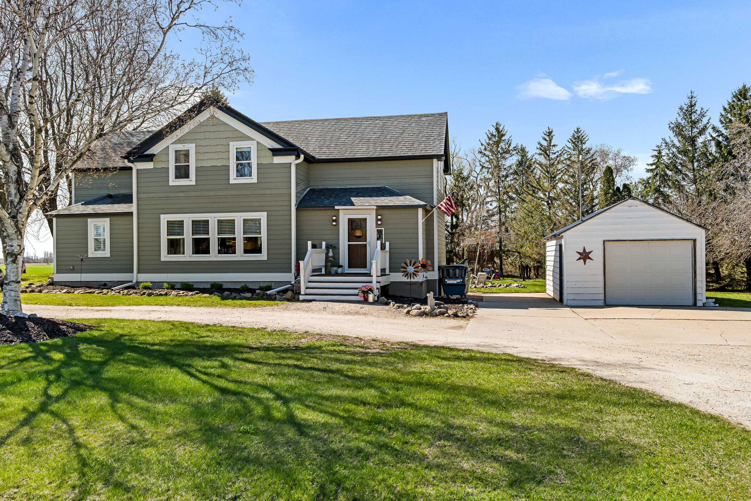 Sheboygan Home For Sale | W1179 Orchard Road | Pleasant View Realty