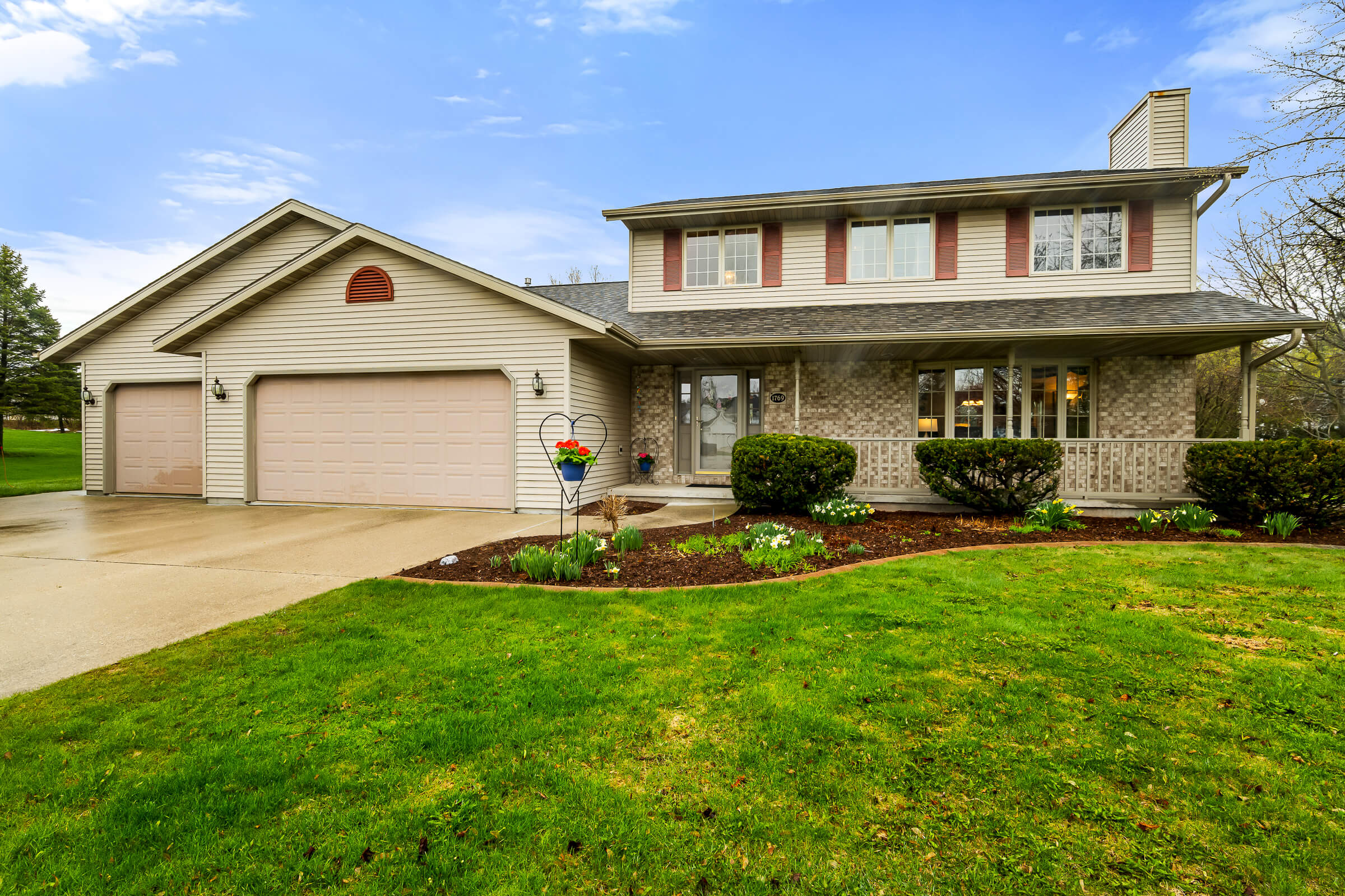 Sheboygan Home For Sale | W1769 Highview Court | Pleasant View Realty