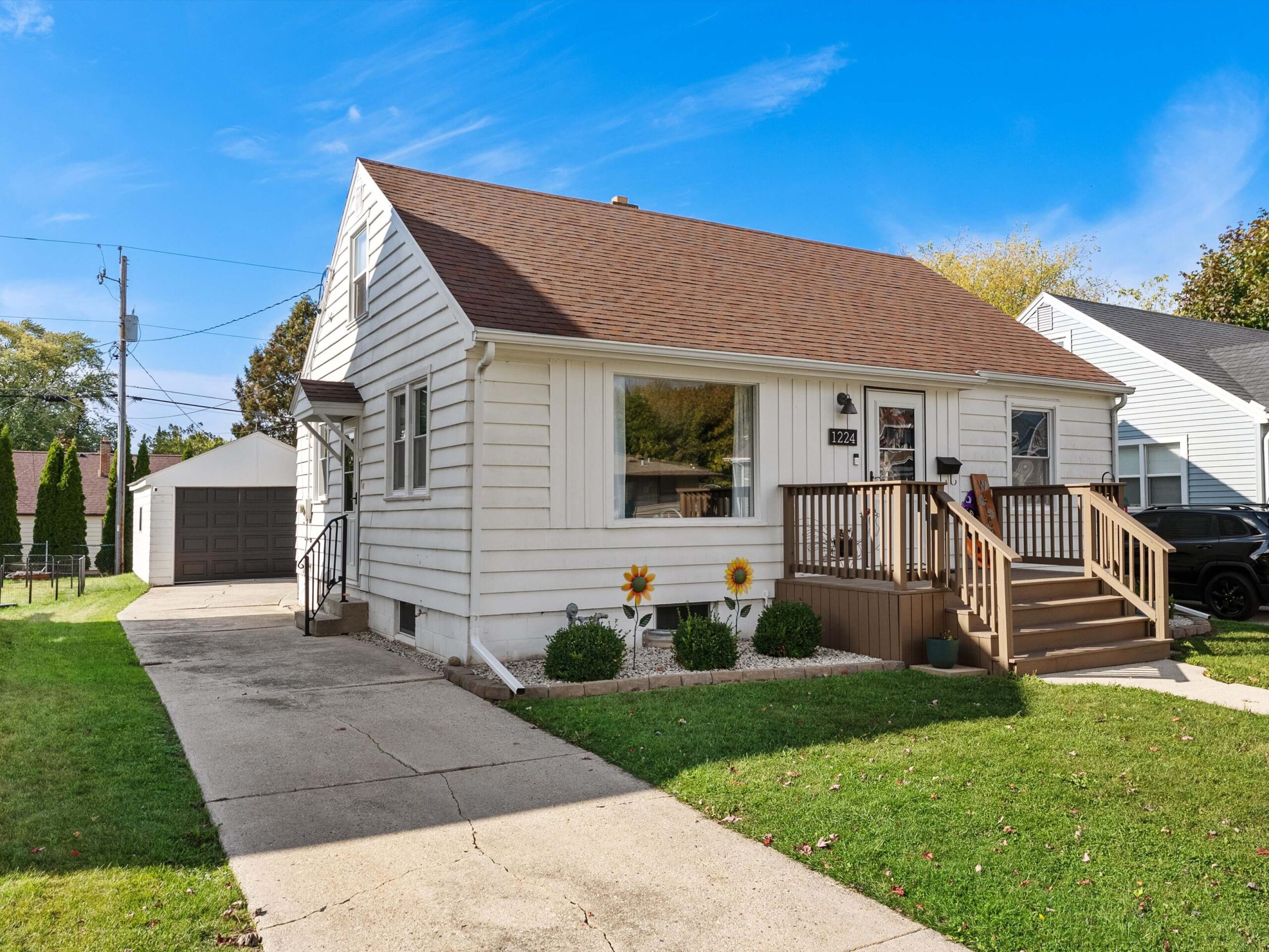 Sheboygan Home For Sale | 1224 S 21st Street | Pleasant View Realty